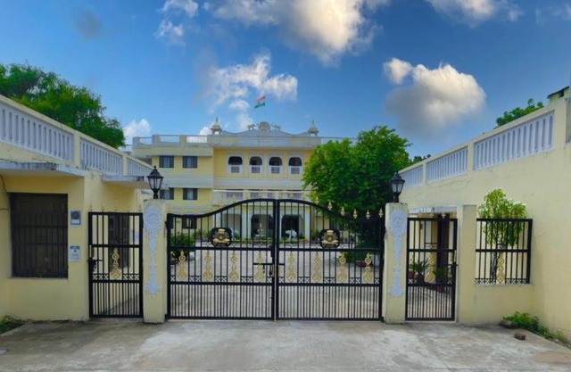 Singrauli Palace Heritage Hotel