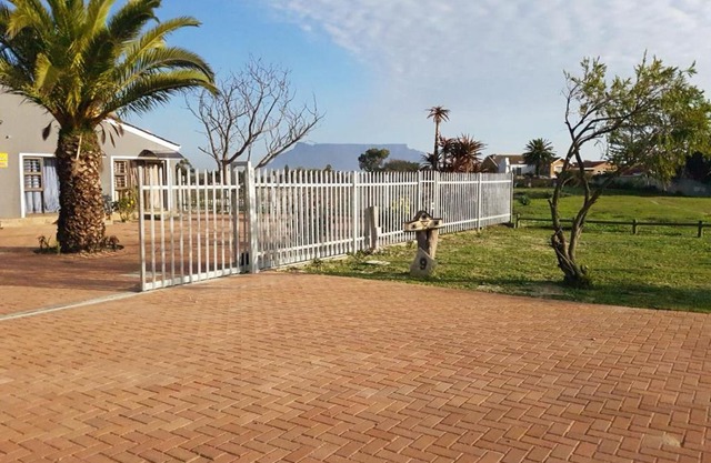Sir James Self Catering