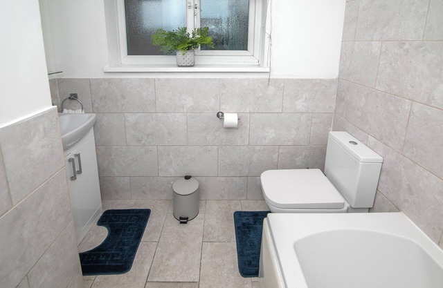 Sittingbourne Lodge with 4 free parking
