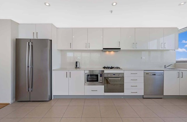 Sky view 2B1B@burwood