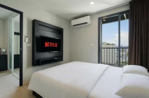 Skyline Luxury Condo Bangkok