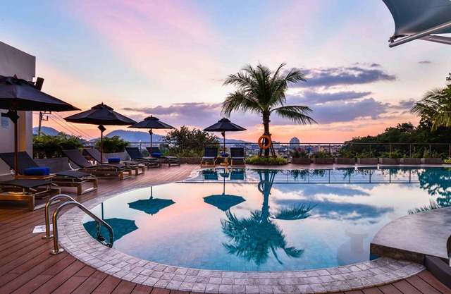 SKYVIEW Resort Phuket Patong Beach
