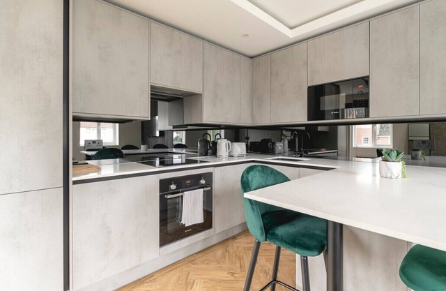 Skyvillion -1Bed Apartment Cockfosters Near Alexandra Palace
