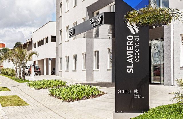 SLAVIERO Curitiba Aeroporto