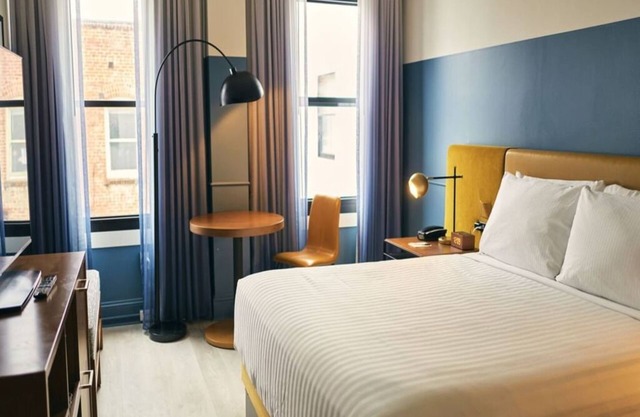 Sleek Boutique Room in Nob Hill Near Wharf, Shops & Grace Cathedral