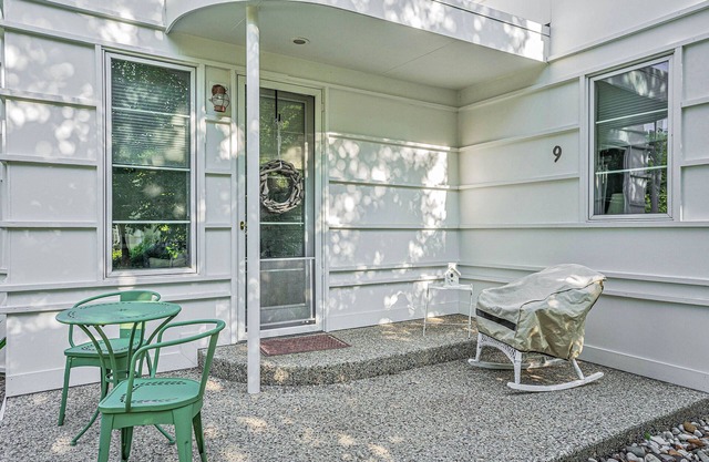 SLEEPY HOLLOW BEACH RESORT INTRODUCES COTTAGE 9!