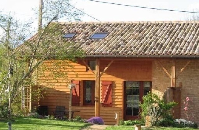 Small Gite de France, 3 Epis, at the heart of the Poitou-Charentes, all year