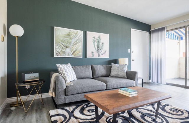 Smart Culver City 1BR, nr. Trader Joe's & Restos, by Blueground
