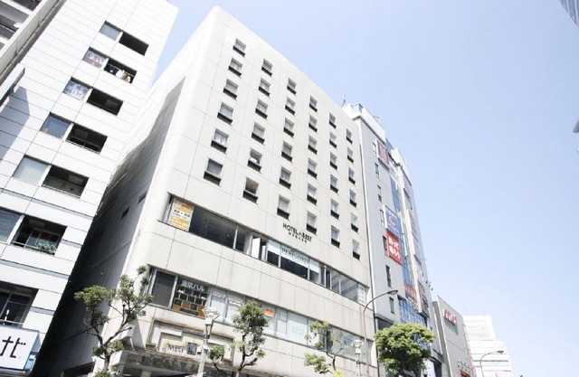 Smoking twin bed width 110cm x 2/Shinagawa-ku Tokyo