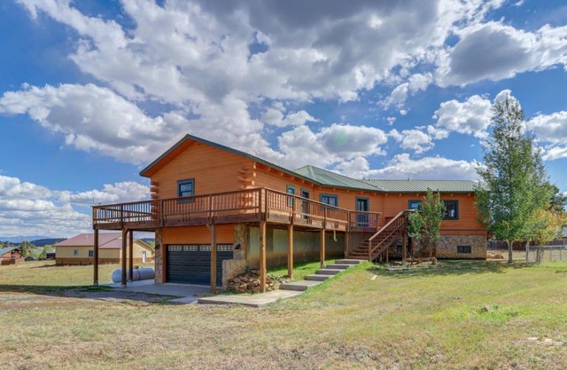 Snow Circle Lodge