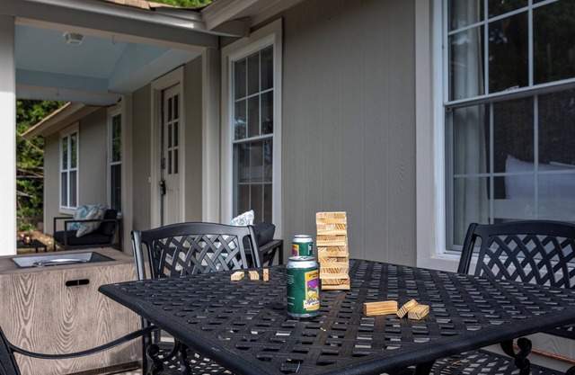 Snowbird 30 Day - Cottage on golf course