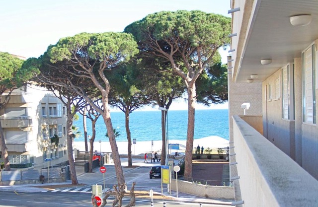 Sol Daurat seafront apartment