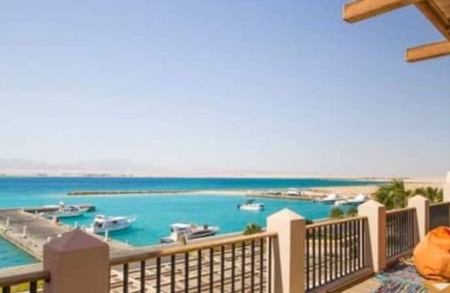 Soma Bay 3 BR Marina Apartment - Stunning Views!