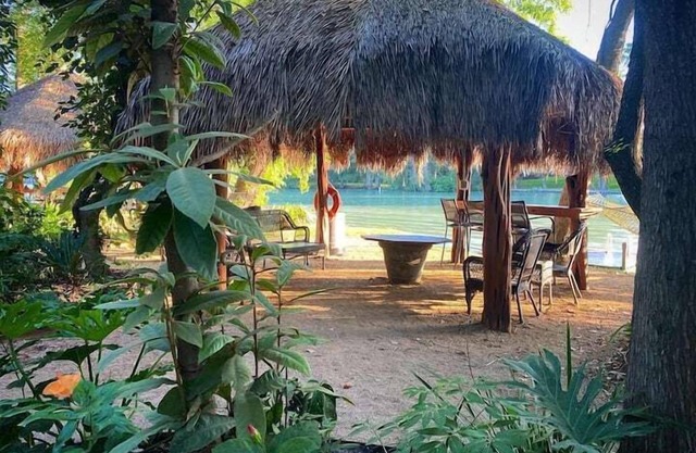 Son's Island Glamping Tent