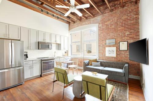 Sonder by Marriott Bonvoy The Drayton Apartments Historic District