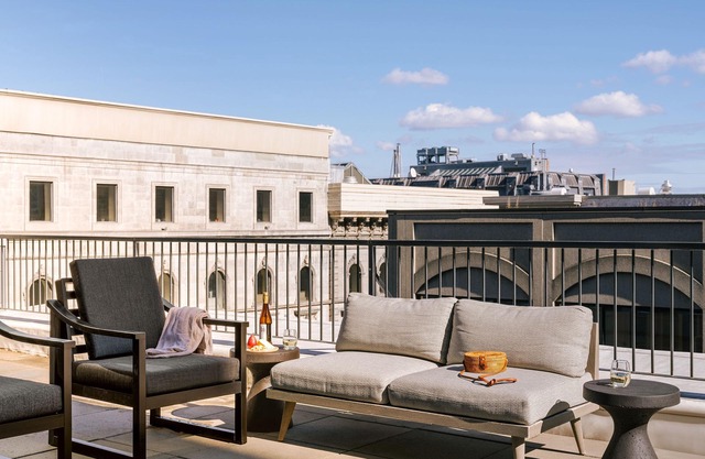 Sonder Penny Lane | Two-Bedroom Apartment w/Two Balconies