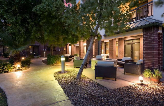 Sonesta Select Tempe Downtown
