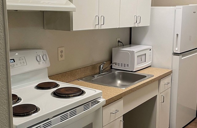 Sonesta Simply Suites Memphis