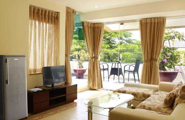 Song Hung Hotel & Serviced Apartments