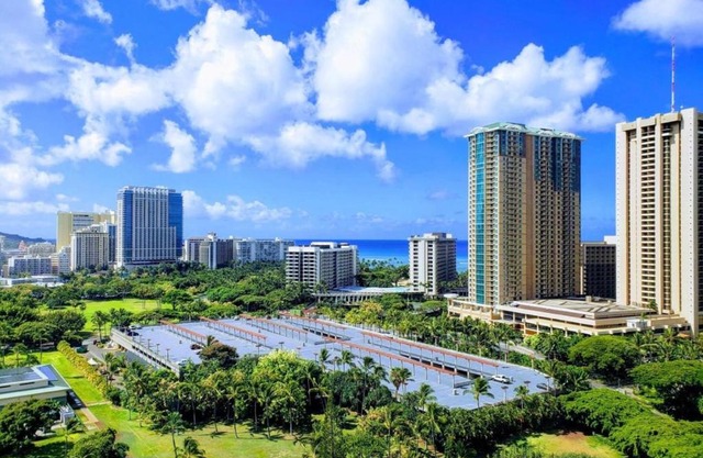 Soothing Hawaii Condo - 18F