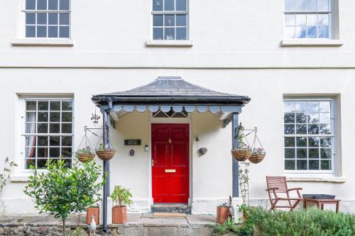 Sophisticated & Secluded 3BD in Forest of Dean!