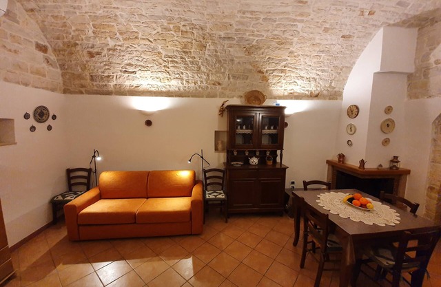 Sotto L'arco House