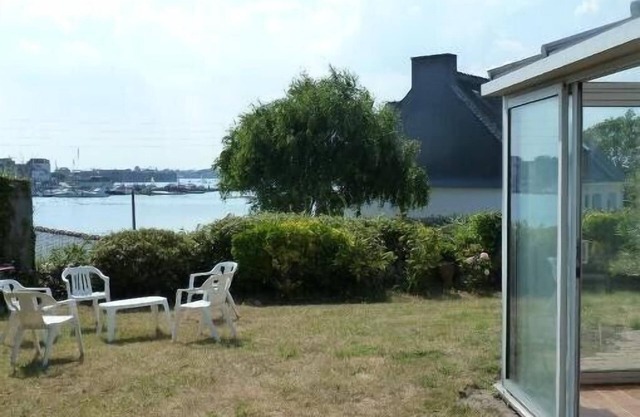 South Brittany House Sea View in Port-louis 8 -10 people