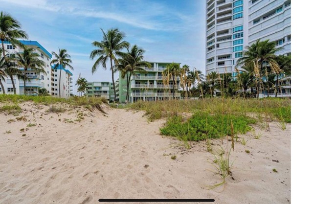 SOUTH FLORIDA VACATION RENTAL. Work from home at the beach LOCATION LOCATION