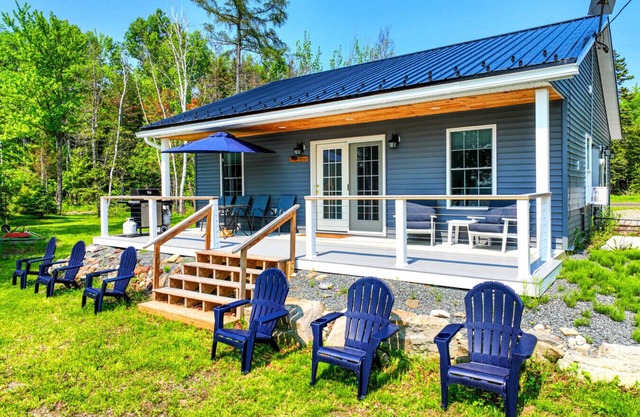 Southbrook Cottage-Waterfront*Pet Friendly*Sunsets