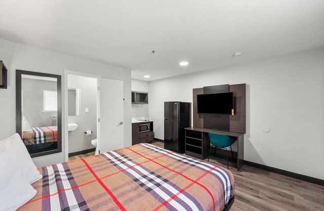Southern Suites Kennesaw