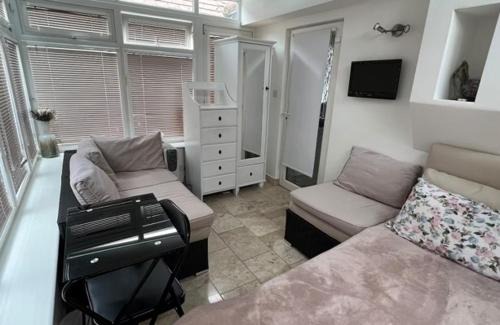 Southgate Home Stay