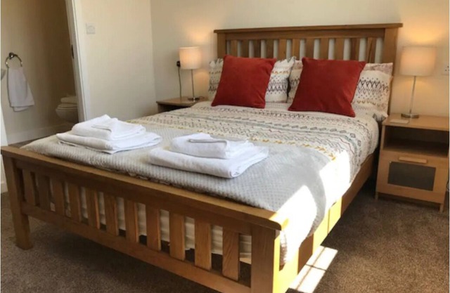 Spacious 2Bedroom 2Bathroom Apartment.Scenic Views