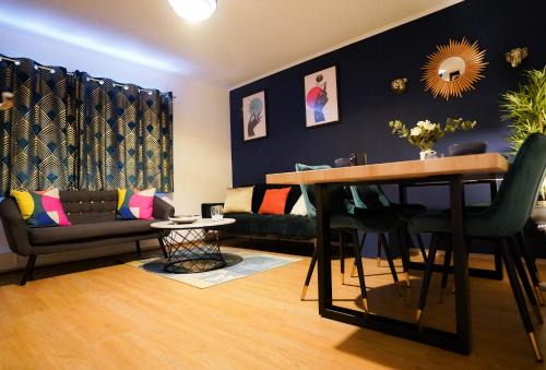 Spacious 3BR Apartment in Enfield, North London, Great for Contractors and Relocators
