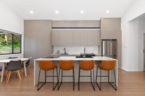 Spacious 4-Bed House in Scenic Wentworth Falls