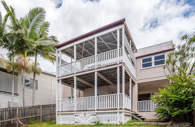 Spacious 4BR Home in Vibrant Paddington