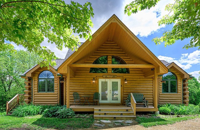 Spacious 4BR Log Cabin Getaway | Hot Tub, King Beds, Fire Pit
