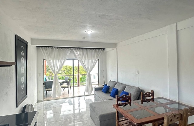 Spacious and illuminated apartment in the heart of Isla Mujeres