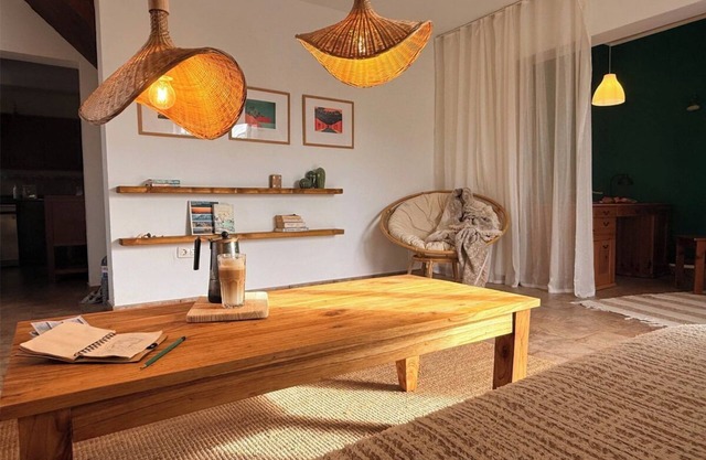 Spacious Apartment in Green Oasis | Casa Cocolores