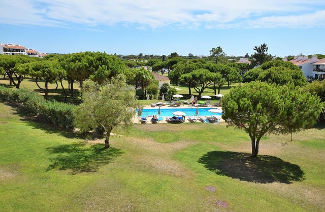 Spacious Apartment in Quarteira With Swimming Pool