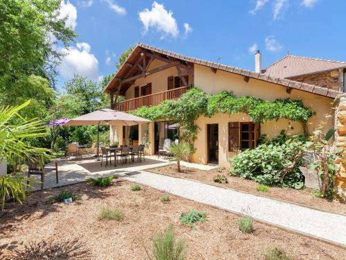 Spacious farmhouse with private heated pool in a rustic garden