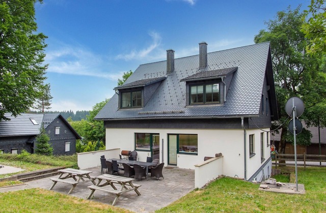 Spacious holiday home with wood-burning stove