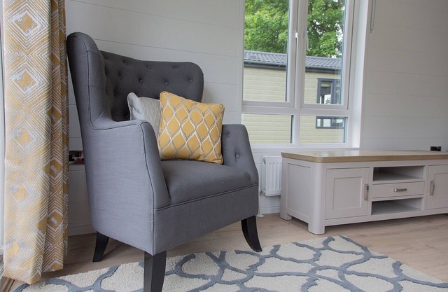 Spacious luxury lodge with high end décor to sleep four.