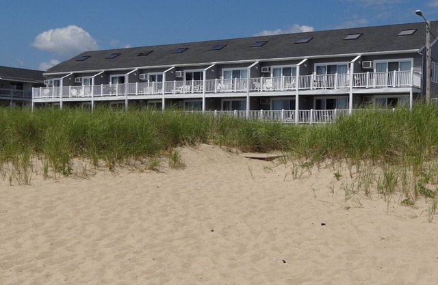 Spacious oceanfront condo, just steps to the sand, with breathtaking ocean views