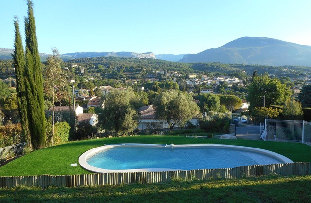 spacious villa 20mn sea - Splendid Mountain View