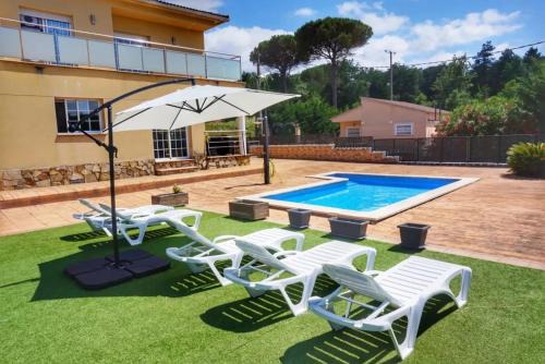 Spacious Villa with Private Pool in Terrafortuna
