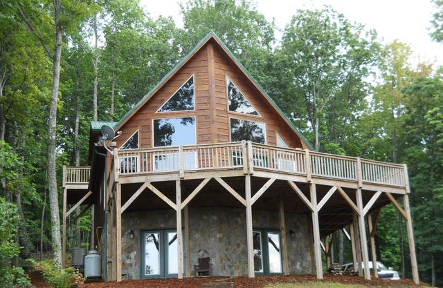 Special Rates! Near Wine Country & Parks. Great Hiking & Amazing Views!