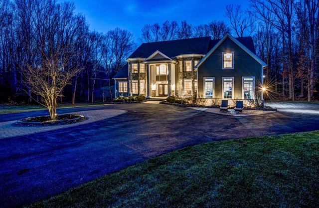 Spectacular Mansion in Potomac (NEW)