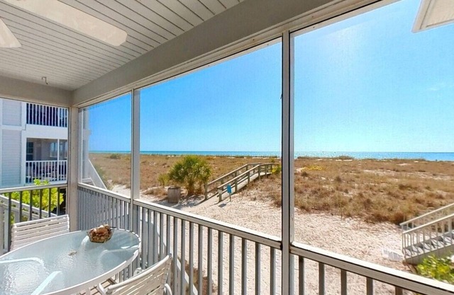 Spectacular Sunset Views from this Comfortable Island Villa on Resort A3111B