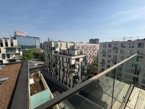 Splendid Penthouse in City Center with Water View