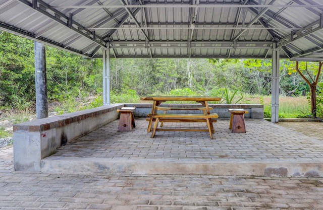 SPOT ON 92523 Homestay Pasir Padi Permai Syariah